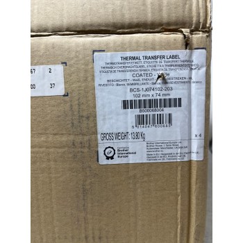 BROTHER BCS-1J074102-203 102mm x 74mm ROTOLO 2.900 ETICHETTE ADESIVE ORIGINALI BROTHER BCS-1J074102-203 102mm x 74mm ROTOLO 2.900 ETICHETTE ADESIVE ORIGINALI